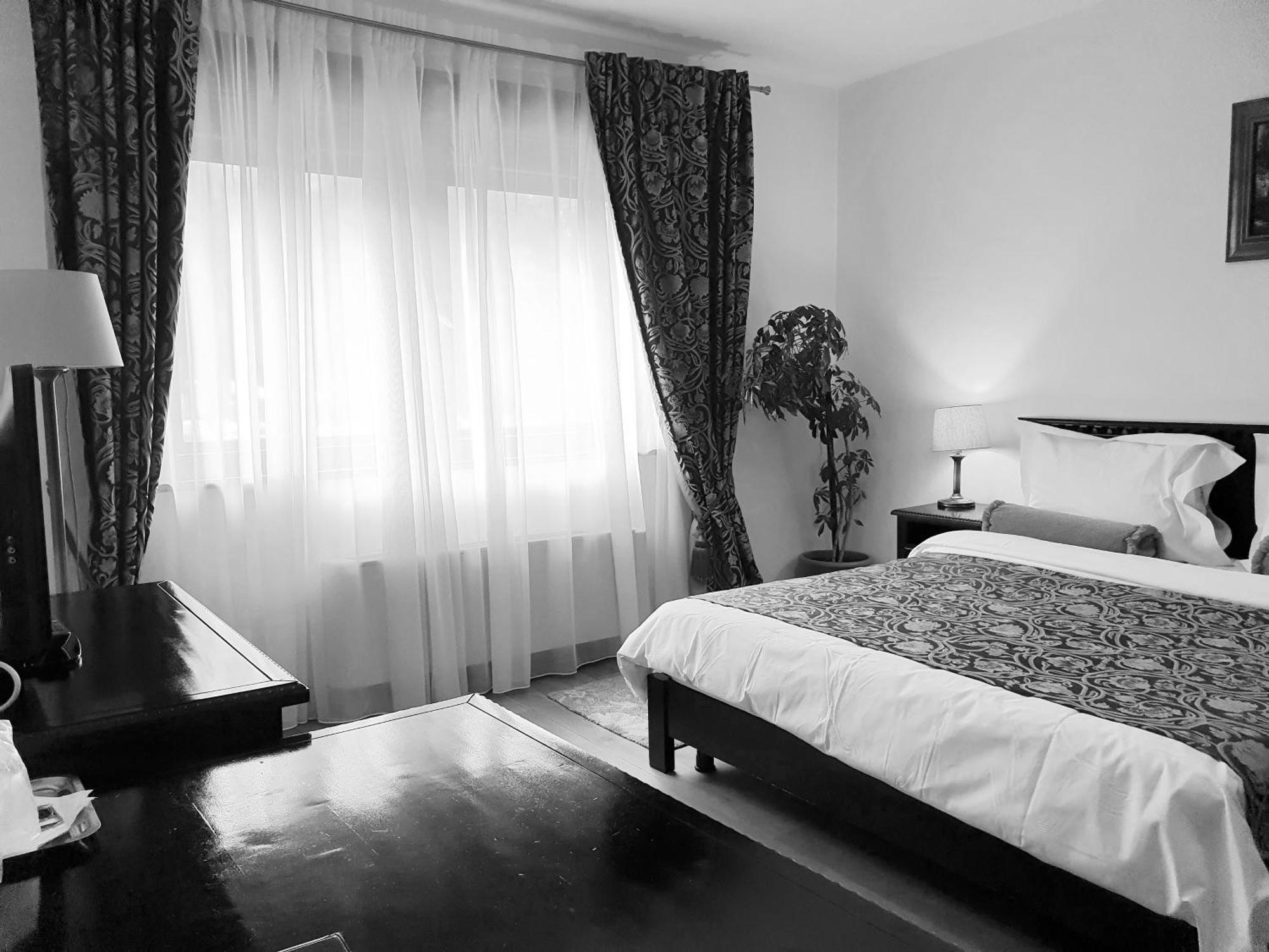 Vila Leonida - Resort Leonida Buşteni Zewnętrze zdjęcie
